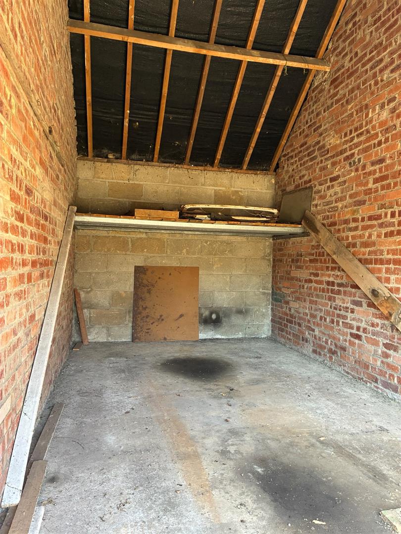4 No. Lock-Up Garages, Moorlands Road, Bridgend